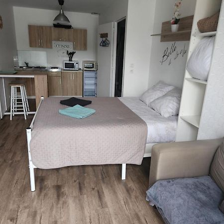 Studio Avec Terrasse Troarn المظهر الخارجي الصورة