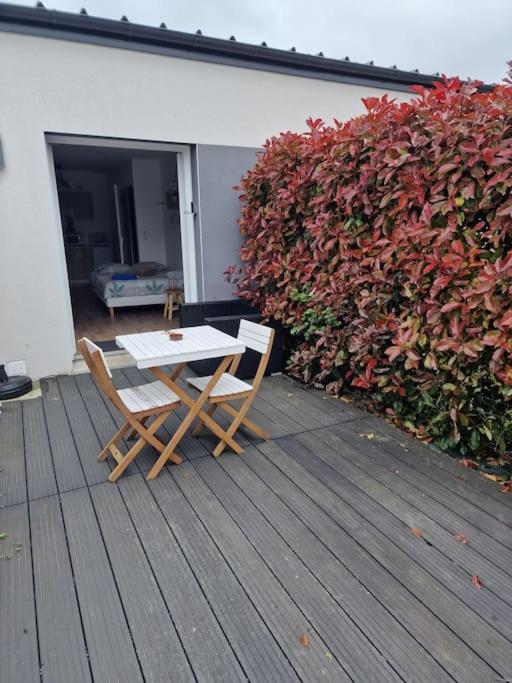 Studio Avec Terrasse Troarn المظهر الخارجي الصورة