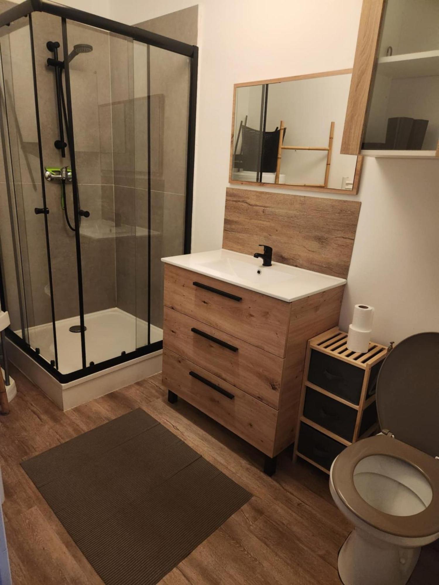 Studio Avec Terrasse Troarn المظهر الخارجي الصورة